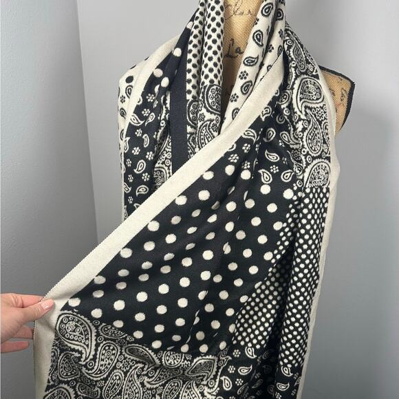 Cream & Black Polka Dot Paisley Wrap Scarf Women's OS - Picture 4 of 5